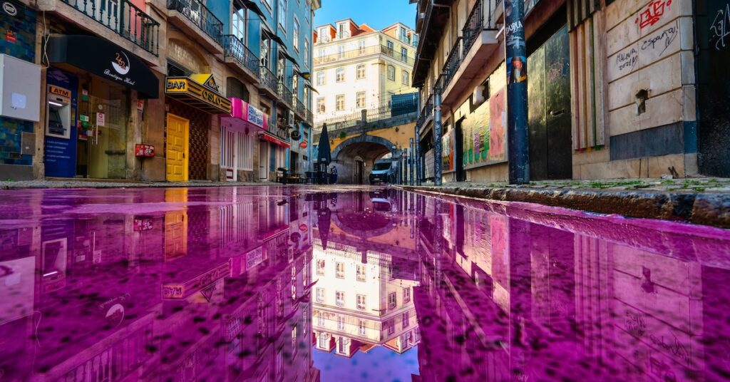 11 Best Restaurants And Bars You'll Enjoy On Pink Street, Lisbon