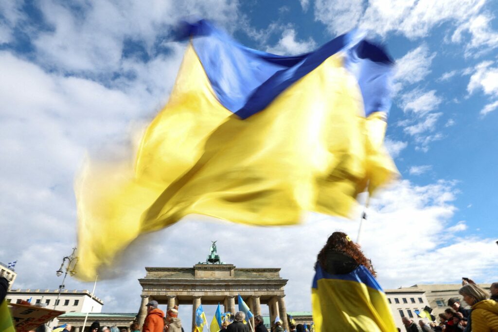 Ukraine Rejects Extreme Right, Bucking European Trend