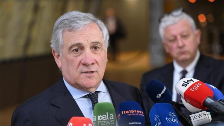 Italy favors Palestinian state, provided that it recognizes Israel: Foreign minister