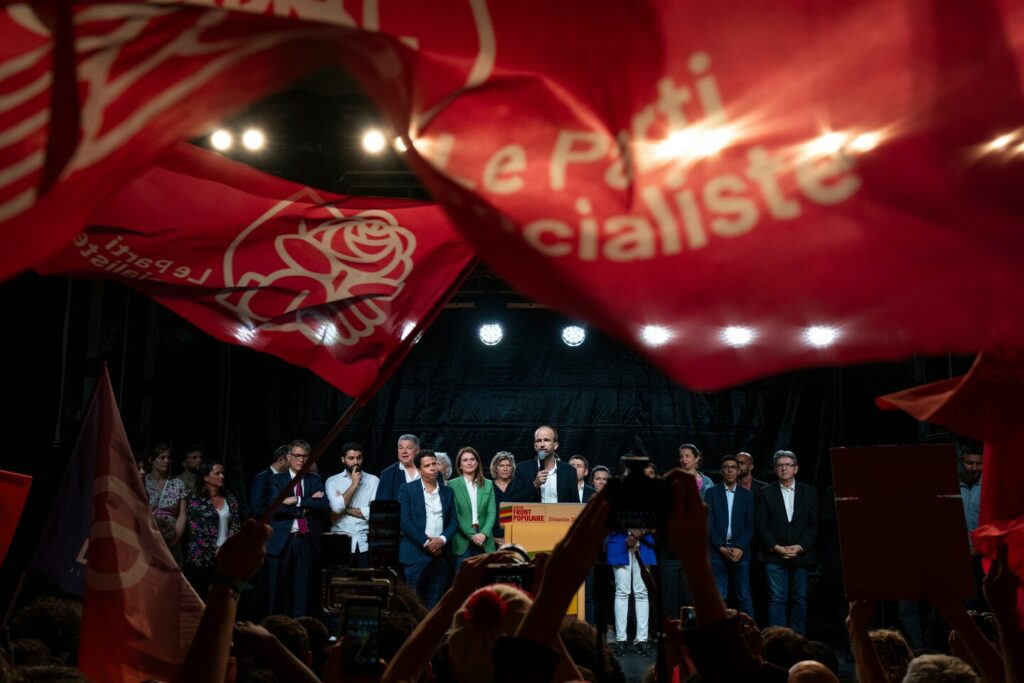 French left puts itself forward as the only way to block the far right