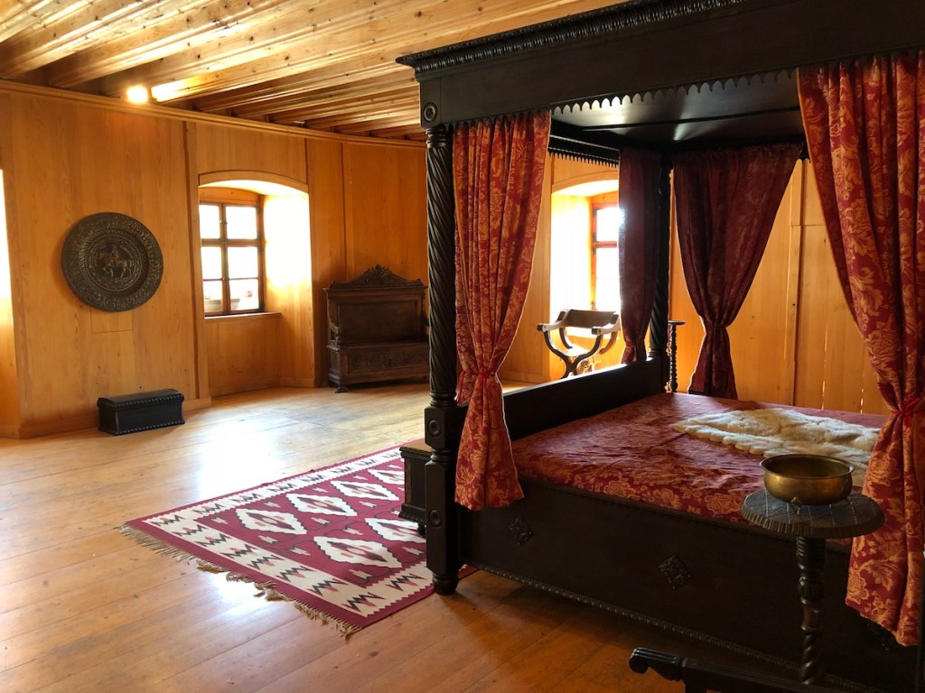 A bedroom in Predjama Castle