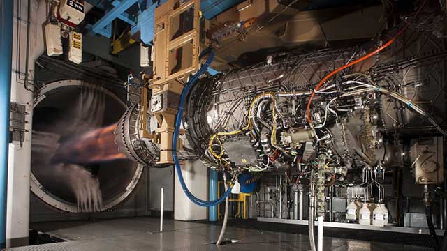 Cutting-edge engine: third stream of air may power US F-35-F135 engine