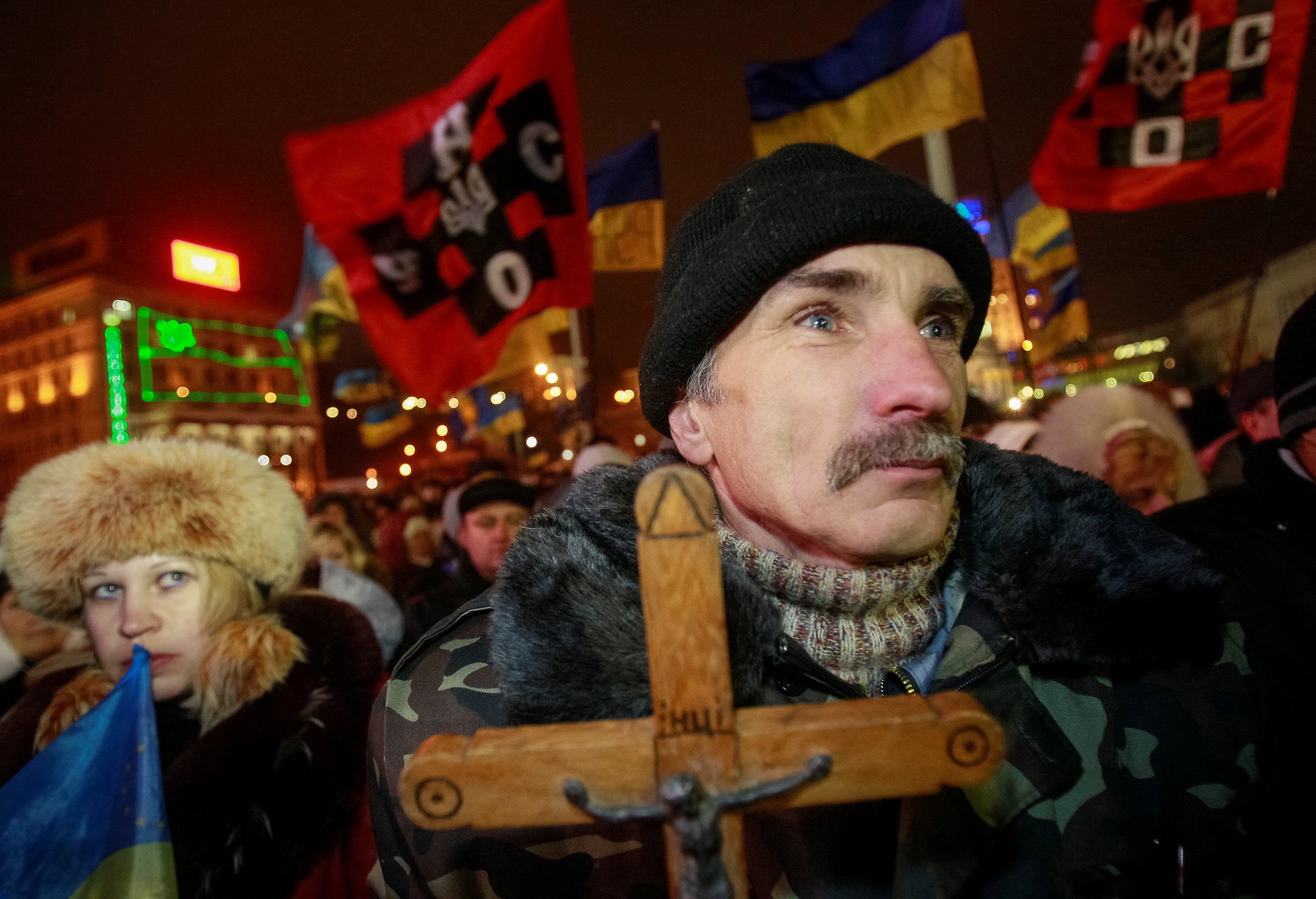 Pro-European integration protesters attend a rally in Maidan Nezalezhnosti on Independence Square in central Kyiv in December 2013