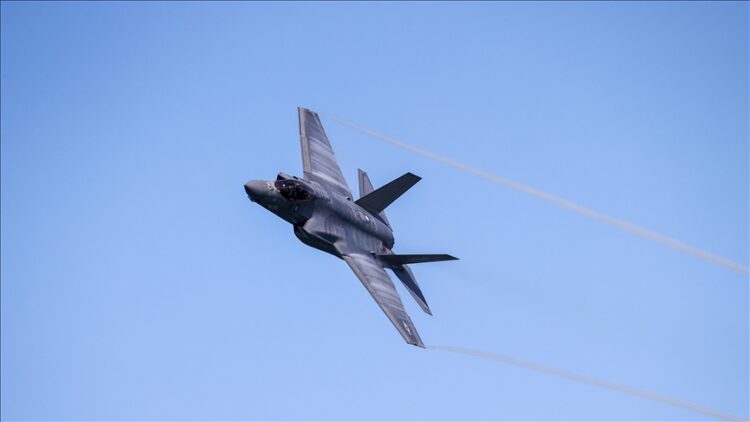 Czech Republic signs $6.5B deal with US to purchase 24 F-35 jets