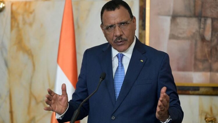 Niger junta says it has blocked ousted President Bazoum’s escape bid