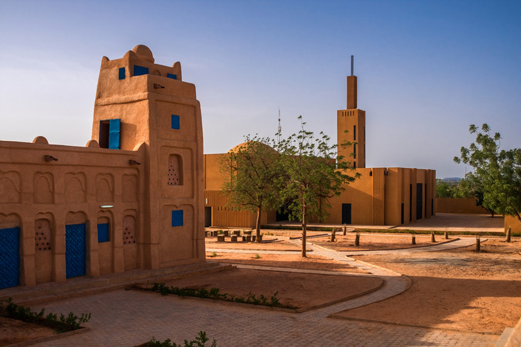 The Distinctive Mosques of Sub-Saharan Africa - More Images