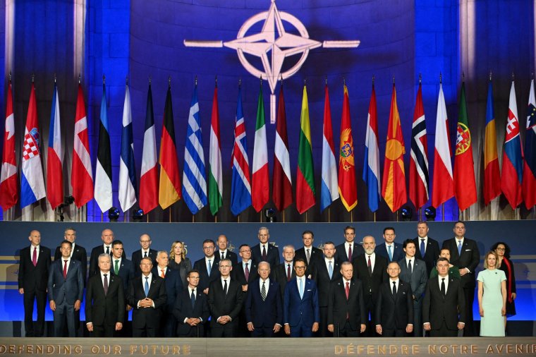 TOPSHOT - NATO leaders pose for a family photo during the NATO 75th anniversary celebration at the Mellon Auditorium in Washington, DC, on July 9, 2024. (Photo by SAUL LOEB / AFP) (Photo by SAUL LOEB/AFP via Getty Images)