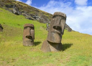 Easter Island collapse gets the fresh look it deserves