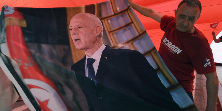 Tunisia: Kais Saied and two other candidates cleared to run in presidential race