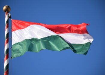 Hungarian FM heavily criticizes EU’s Borrell over Ukraine