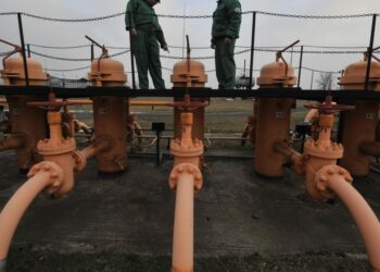 Hungary FM teases more Gazprom contracts after huge blowup with EU ministers – POLITICO