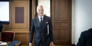 Hungarian defence minister: Most EU members considering steps that could lead to escalation