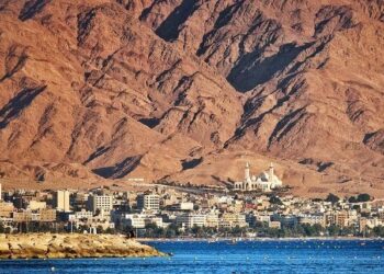 Saudi Arabia Set to Slash Oil Prices to Asia Amid Falling Benchmarks – OilPrice.com