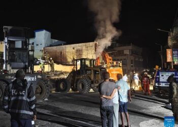 Pacific News Minute: Deadly Vanuatu earthquake moves students to temporary learning centers – Hawaiipublicradio