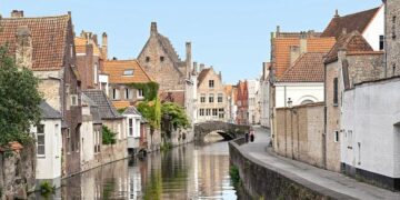 Belgium Forms a Government After 7 Months of Squabbling – The New York Times