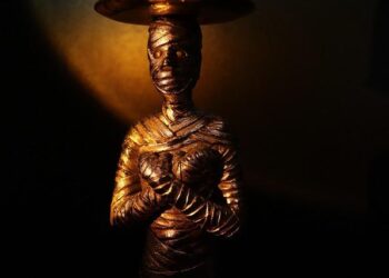 Why The Mysterious Egyptian “Pregnant” Cancer Mummy Has Scientists Arguing – TheTravel