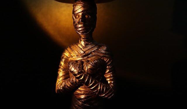 Why The Mysterious Egyptian “Pregnant” Cancer Mummy Has Scientists Arguing – TheTravel