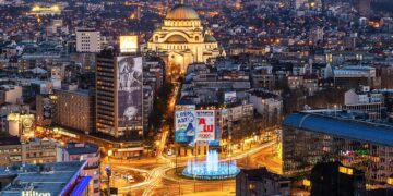 Serbia’s opposition under fire for smoke and flare protest in parliament – BBC.com