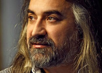 Renowned Turkish Singer Volkan Konak Dies After Collapsing Onstage During Cyprus Concert – liveindia.tv