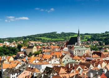 Czech Republic: Near-term recovery, long-term struggle – Oxford Economics