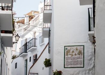 White House defends not including Russia, North Korea on tariffs – The Hill