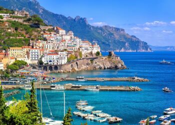 Italy and Spain Warn Against EU Escalation in Response to Trump – Bloomberg.com