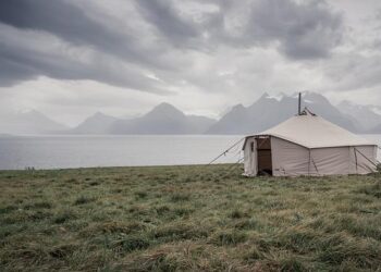 Luxury Safari Tents in Tanzania Took 5-Star Service to New Levels – Business Insider