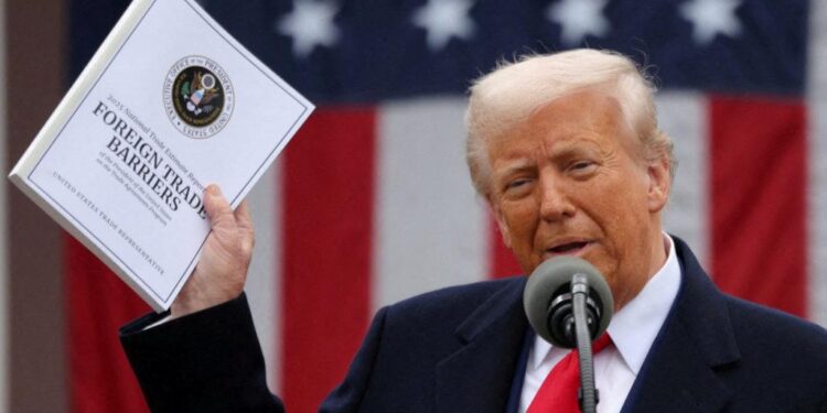 Trump tariffs live updates: Stocks jittery amid 90-day tariff pause speculation – Yahoo Finance