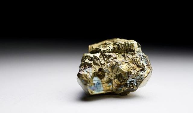 After tariffs, US dangles billions of dollars in Congo mineral investment – Reuters