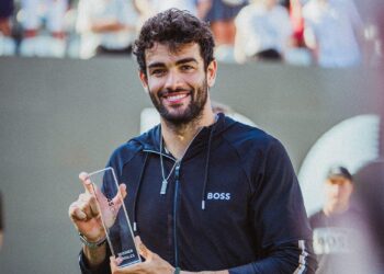 Matteo Berrettini sends Alexander Zverev crashing out of Monte Carlo – Tennis.com