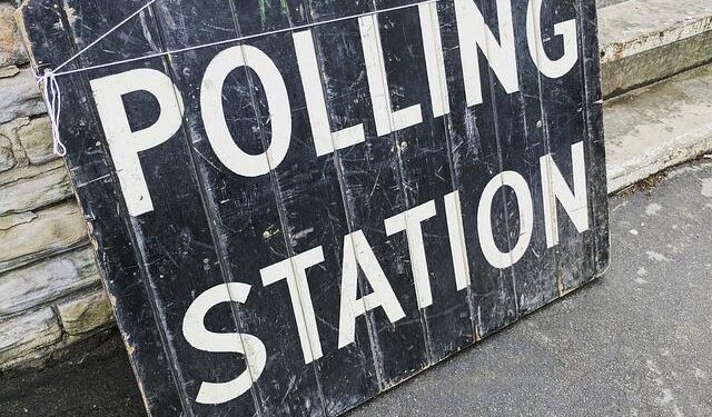 Foreigners, including Russians, were deprived of right to vote in local elections in Estonia – Цензор.НЕТ