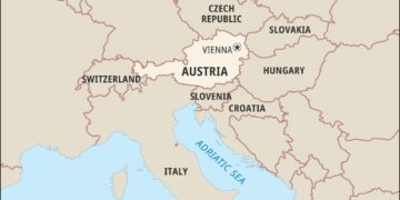 Austria shuts dozens of border crossings over foot-and-mouth outbreak – Euronews.com