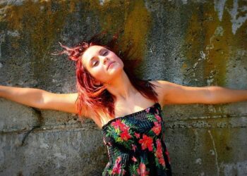 Rwanda-backed rebels push into a mineral-rich town in Congo despite ceasefire calls – AP News