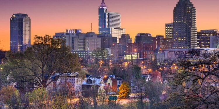 North Carolina Guard Chaplains Train with Malawi Counterparts – army.mil