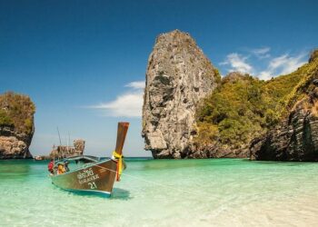 Government issues advice to people wanting to travel to remote ‘paradise island’ where Brits can move for free – LADbible