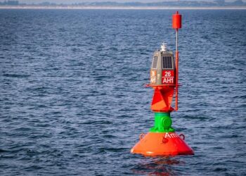 Selected buoys in the Pacific Ocean (Campbell Island, American Samoa,… – ResearchGate
