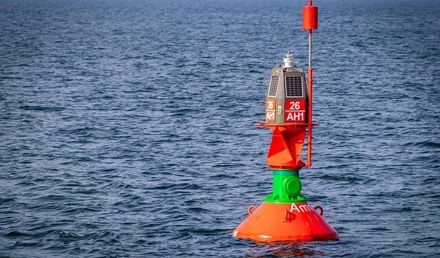 Selected buoys in the Pacific Ocean (Campbell Island, American Samoa,… – ResearchGate