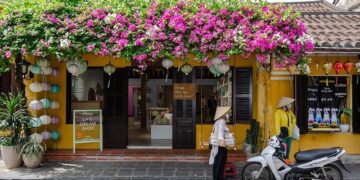 UNESCO’s BIOCOM programme empowers youth to protect natural resources in Madagascar’s national parks – UNESCO
