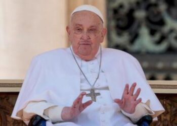 Angelus: Pope calls for healthcare systems that prioritise poorest – Vatican News