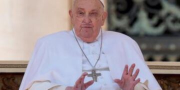 Angelus: Pope calls for healthcare systems that prioritise poorest – Vatican News