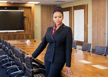 Interview with Bogolo Kenewendo, Botswana’s Minister of Minerals – JCK Magazine