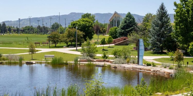 Colorado State University and University of Guam sign MOU – Colorado State University