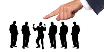 Coalition candidate raises largest amount of money for presidential elections in Romania – Romania Insider