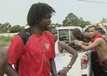 Togo bus attack 2010: Emmanuel Adebayor recalls ambush in Angola – BBC