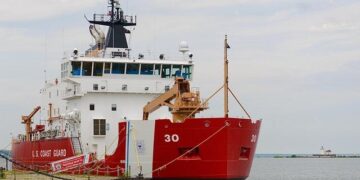 U.S. Coast Guard completes successful rescue, tow of motor yacht Black Pearl 1 to the Republic of Palau – USCG News (.mil)