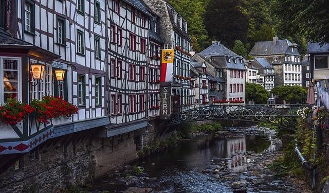 Germany’s Deutsche Welle broadcaster to welcome new editor-in-chief – Yahoo