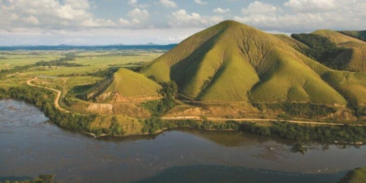 Voting underway as Gabon coup leader eyes to become next president – TRT Global