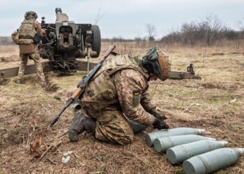 Ukraine war briefing: Captive Chinese soldiers appear before the press in Kyiv – The Guardian