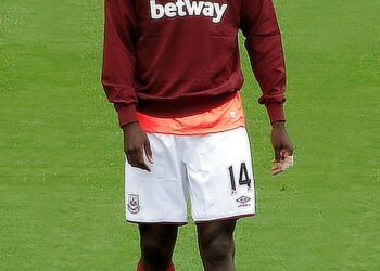 Obiang invites Putin in Moscow to visit Equatorial Guinea “without risk of being arrested” – thediplomatinspain.com