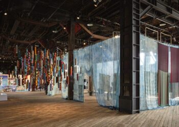 Renowned Tongan artist Sopolemalama Filipe Tohi honoured with prestigious doctorate – Kaniva Tonga News